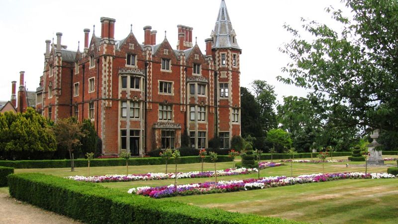 Taplow Court . Former residence of William Grenfell, 1st Baron Desborough, and his wife, Lady Densborough. The site hosted gatherings of 'The Souls'.