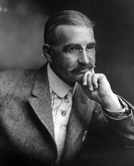 Portrait of author Lyman Frank Baum (1911)